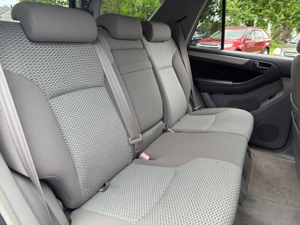 Used 2008 Toyota 4Runner SR5 AWD/4WD image 16