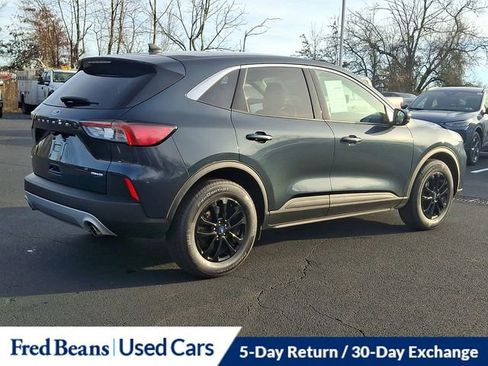 Used 2022 Ford Escape SE w/ Convenience Package image 12