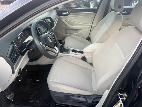 Used 2019 Volkswagen Jetta S FWD image 13