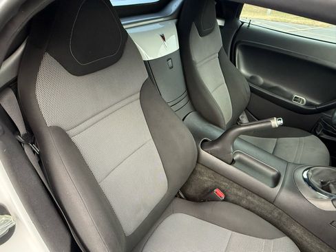 Used 2008 Pontiac Solstice Convertible w/ Preferred Package image 26