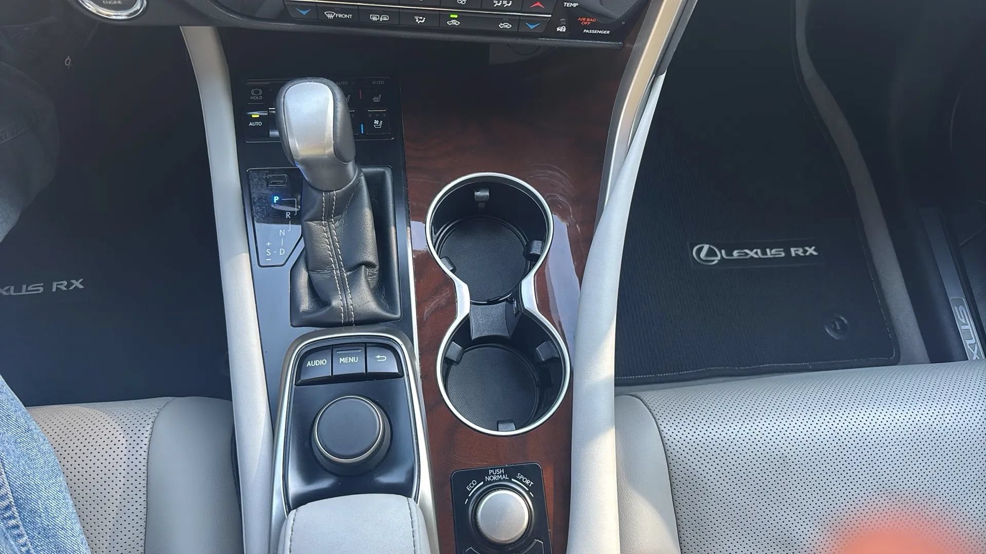 Used 2017 Lexus RX 350 FWD w/ Premium Package image 12