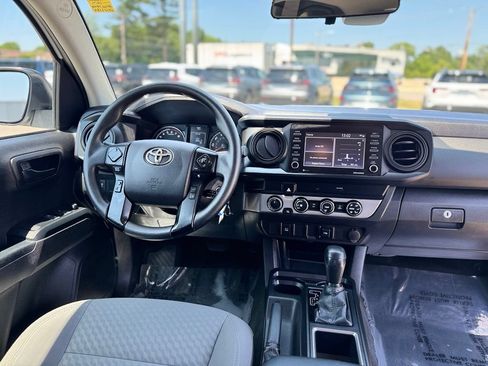 Used 2021 Toyota Tacoma SR w/ SX Package AWD/4WD image 12