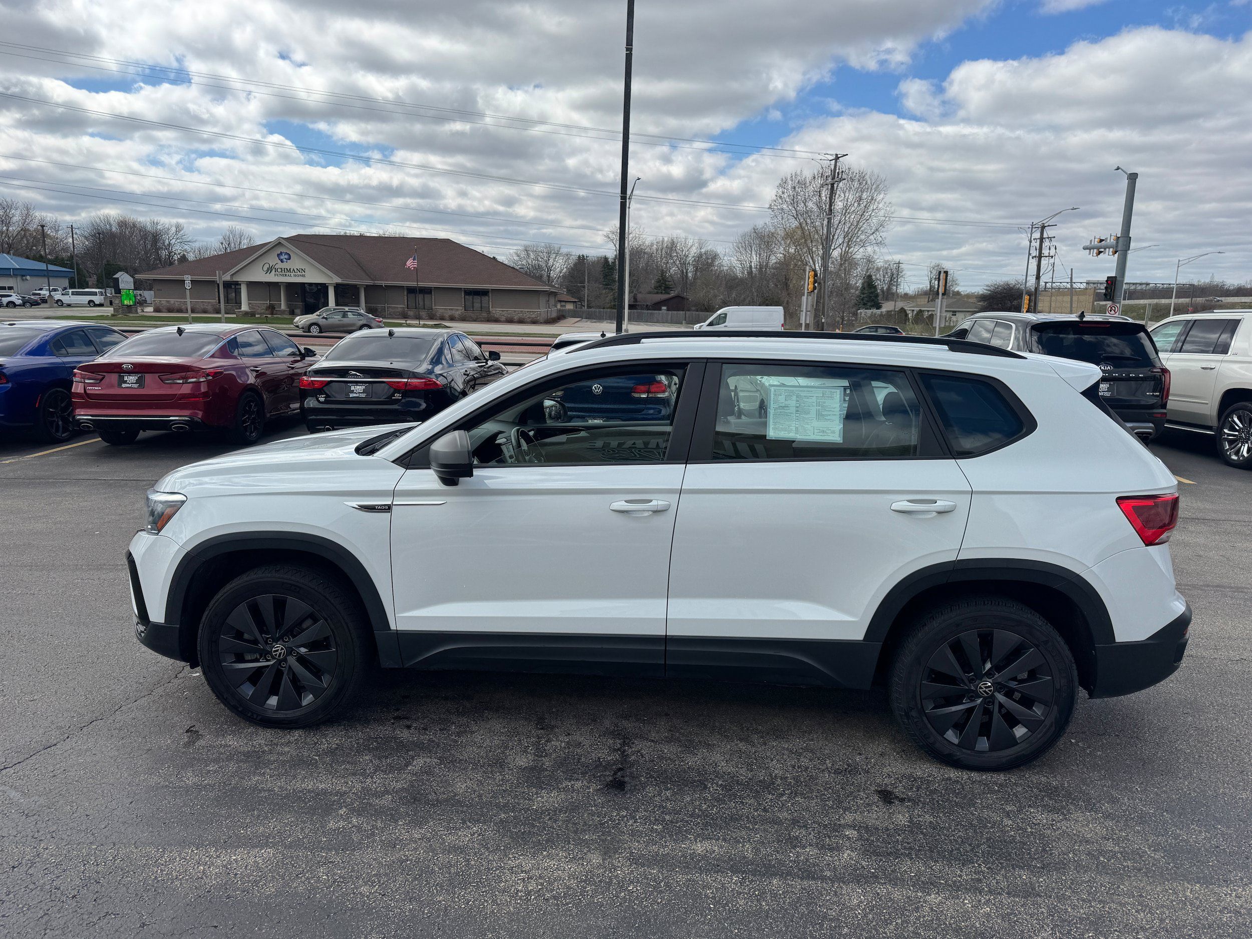 Used 2022 Volkswagen Taos S w/ IQ Drive S Package FWD image 3