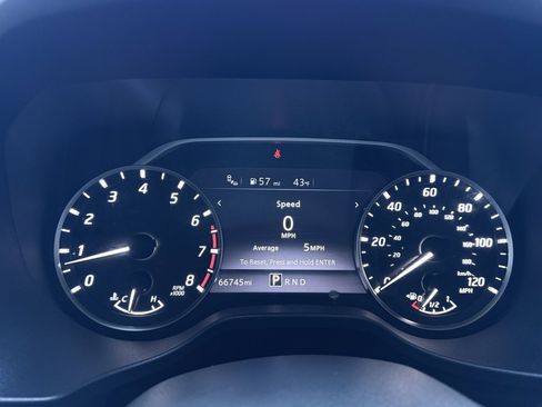 Used 2021 Nissan Titan S w/ S Utility Package image 14