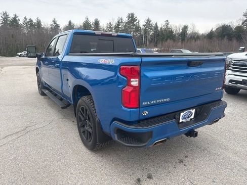 Used 2022 Chevrolet Silverado 1500 RST w/ Convenience Package II AWD/4WD image 4