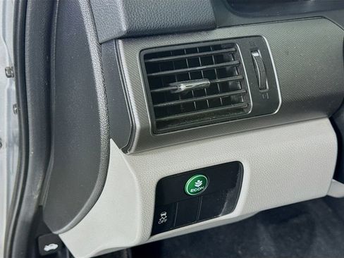 Used 2013 Honda Accord LX image 10