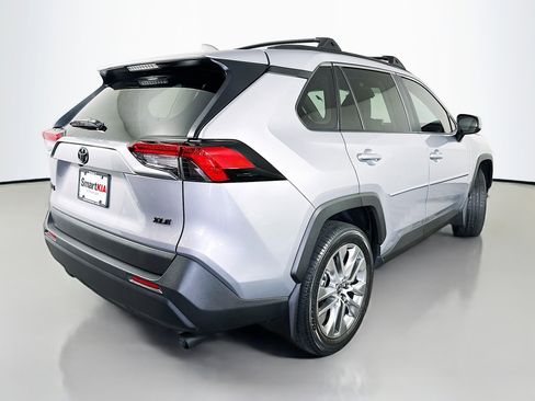 Used 2024 Toyota RAV4 XLE Premium FWD image 7