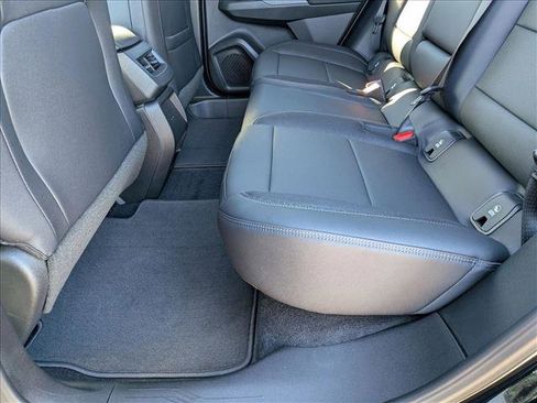 New 2026 Chevrolet Equinox EV LT image 16