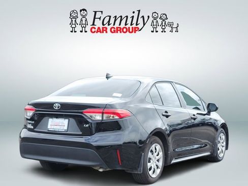 Certified 2026 Toyota Corolla LE FWD image 4