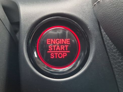 Used 2024 Honda HR-V EX-L image 16