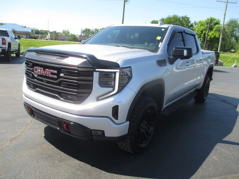 Used 2022 GMC Sierra 1500 AT4X AWD/4WD image 13