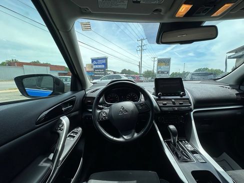 Used 2022 Mitsubishi Eclipse Cross SE AWD/4WD image 19