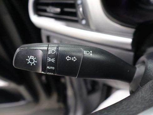 Used 2020 Kia Telluride LX AWD/4WD image 38