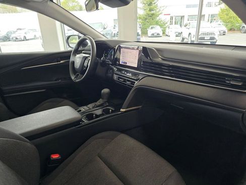 Used 2025 Toyota Camry LE FWD image 45
