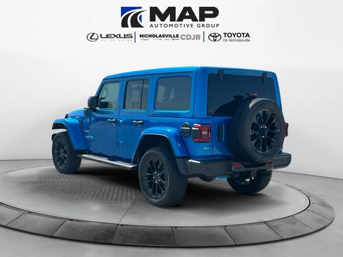 Used 2023 Jeep Wrangler Sahara w/ Cold Weather Group image 3
