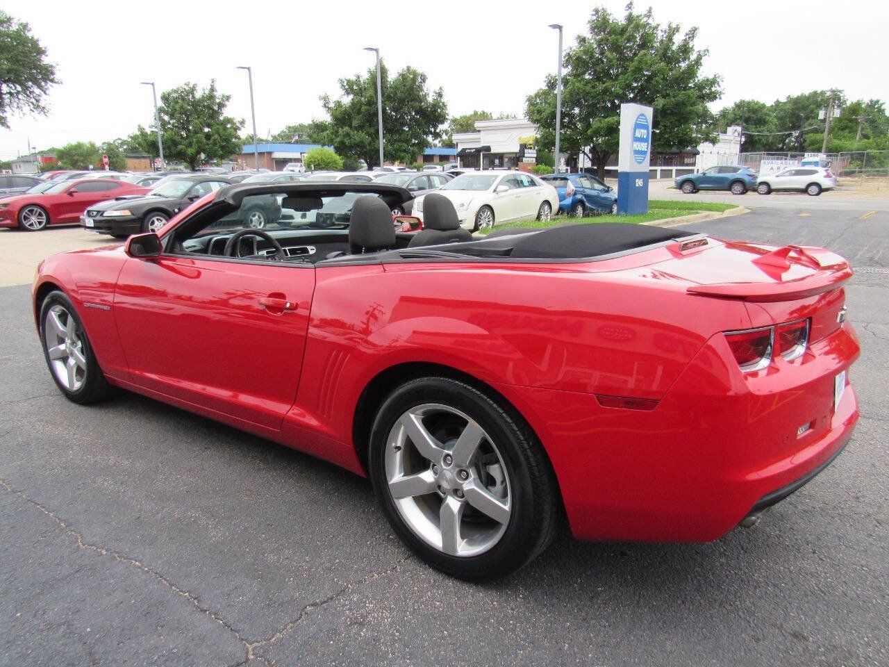 Used 2012 Chevrolet Camaro LT RWD image 12