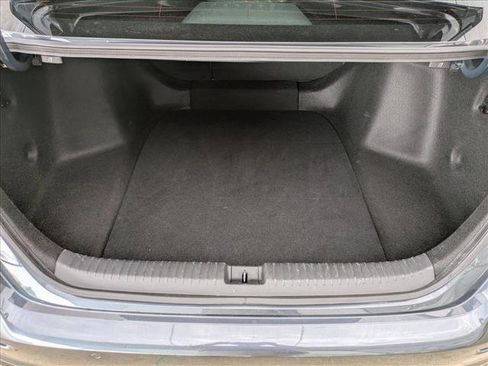 Certified 2023 Honda Accord Touring image 6