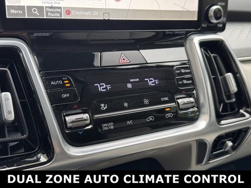 Certified 2023 Kia Sorento SX Prestige image 8