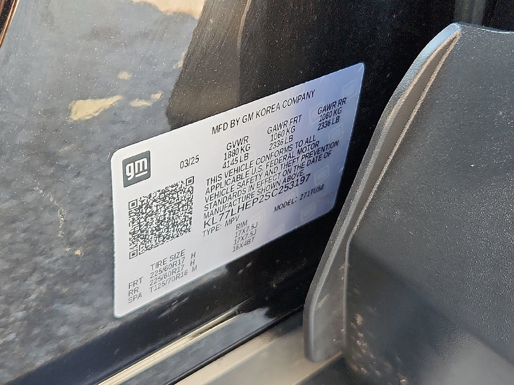 Used 2025 Chevrolet Trax LT w/ Driver Confidence Package FWD image 20