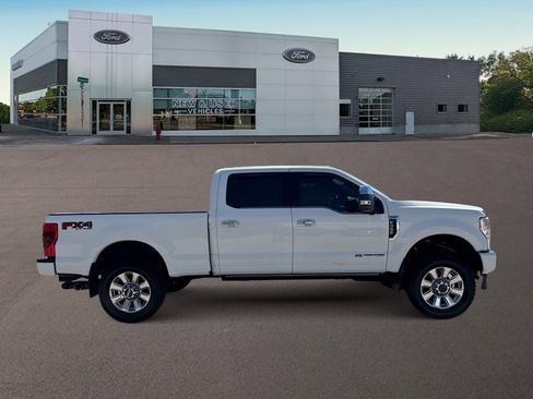 Used 2020 Ford F350 Platinum w/ FX4 Off-Road Package AWD/4WD image 12