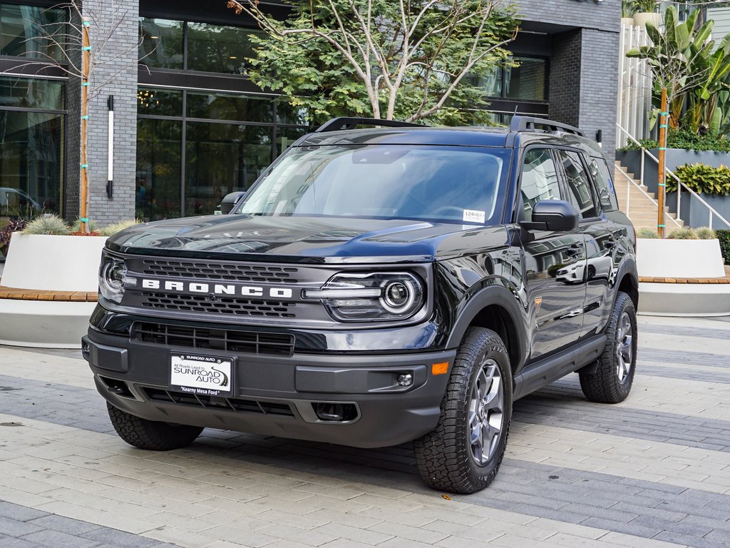 New 2024 Ford Bronco Sport Badlands w/ Premium Package AWD/4WD image 3