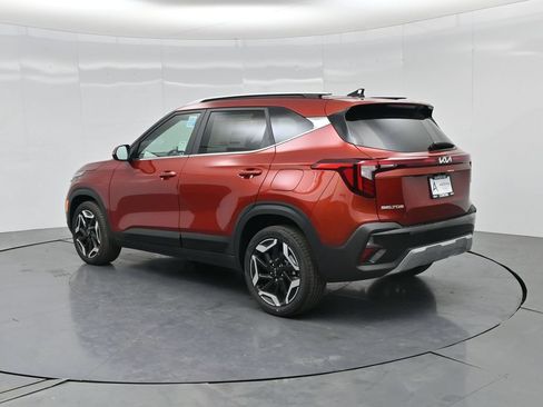 New 2026 Kia Seltos SX w/ SX Sunroof Package AWD/4WD image 5