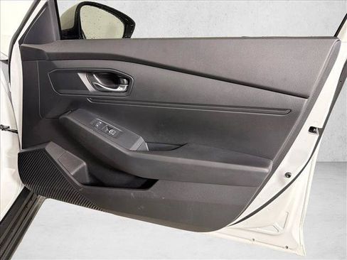 Used 2023 Honda Accord LX image 14