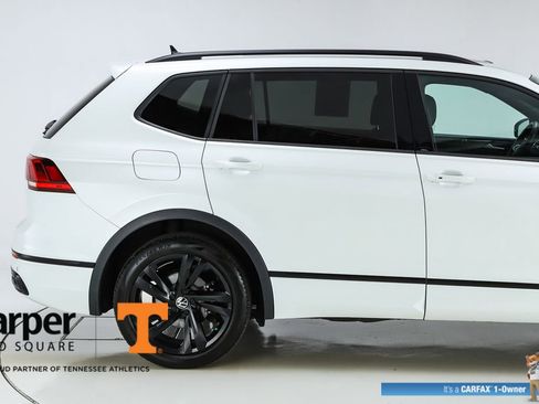Used 2024 Volkswagen Tiguan SE R-Line FWD image 51