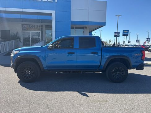 Used 2024 Chevrolet Colorado Trail Boss w/ Technology Package image 3