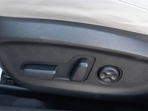 Used 2017 Hyundai Sonata Plug-In Hybrid image 18