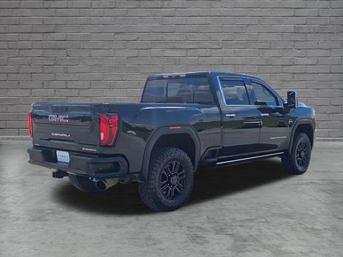 Used 2021 GMC Sierra 3500 Denali w/ Denali Black Diamond Edition AWD/4WD image 5