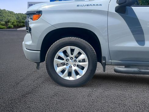 Certified 2025 Chevrolet Silverado 1500 Custom AWD/4WD image 11