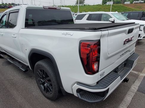 Used 2022 GMC Sierra 1500 Elevation AWD/4WD image 8