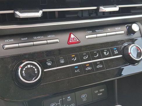 Used 2025 Hyundai Sonata SE FWD image 16