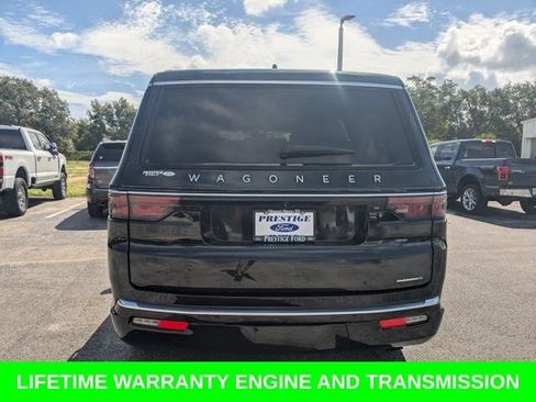 Used 2024 Jeep Wagoneer Series II w/ Flexible Seating Group RWD image 28