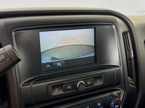 Used 2018 Chevrolet Silverado 1500 W/T w/ Chrome Bumper Package image 15