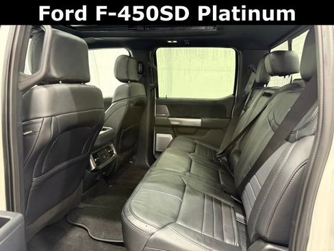 Used 2026 Ford F450 Platinum w/ FX4 Off-Road Package image 17