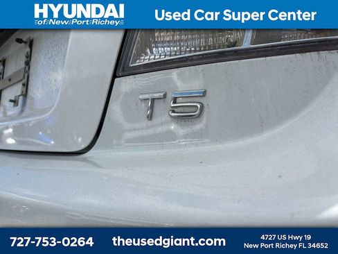 Used 2012 Volvo C70 T5 image 6