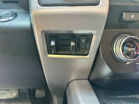 Used 2018 Ford F350 Platinum w/ Platinum Ultimate Package AWD/4WD image 44