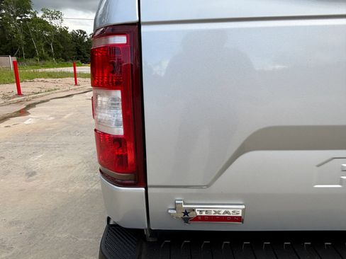 Used 2019 Ford F150 XLT w/ Equipment Group 302A Luxury RWD image 12