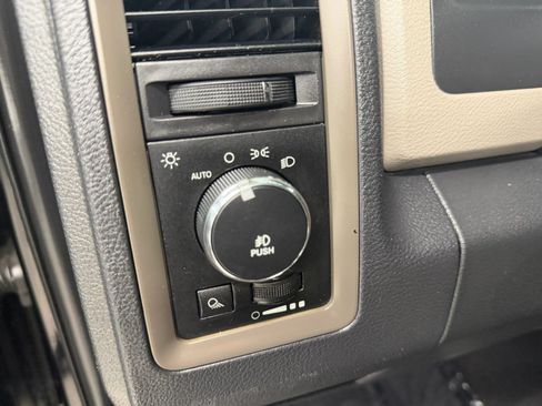 Used 2012 RAM 1500 Express AWD/4WD image 17