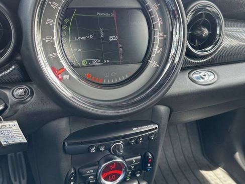 Used 2015 MINI Cooper S FWD image 23