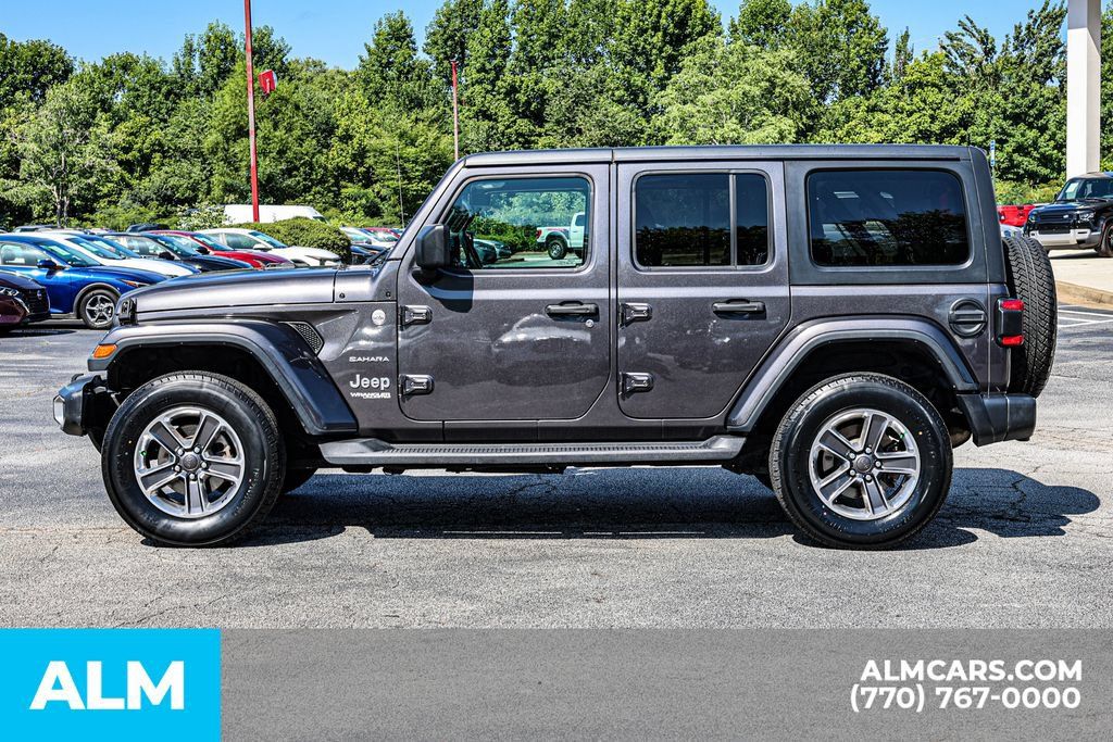 Used 2021 Jeep Wrangler Unlimited Sahara w/ Uconnect 4C Nav & Sound Group AWD/4WD image 8