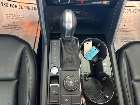 Used 2019 Volkswagen Atlas SEL R-Line image 26