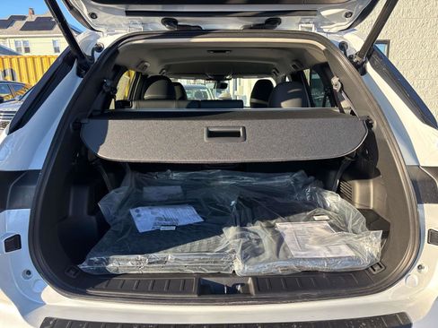 New 2026 Mitsubishi Outlander SE image 4