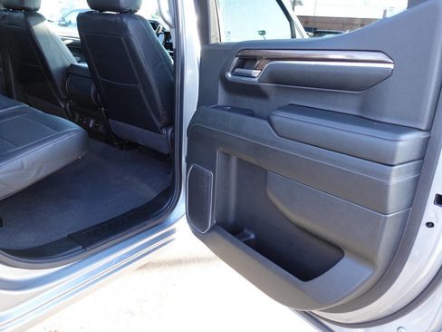 Used 2024 Chevrolet Silverado 1500 LT image 27