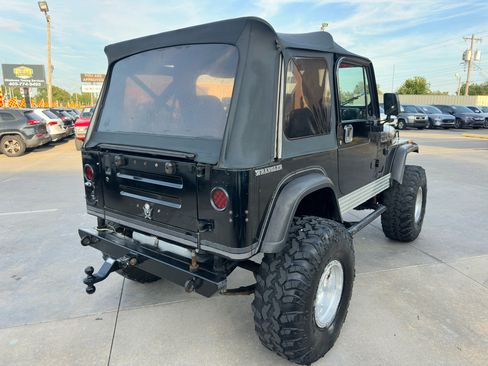 Used 1989 Jeep Wrangler Laredo image 7