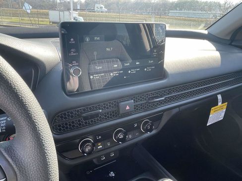 New 2026 Honda HR-V LX image 7