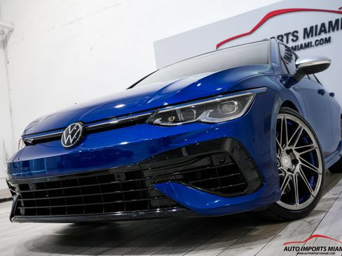Used 2024 Volkswagen Golf R 4-Door AWD/4WD image 2