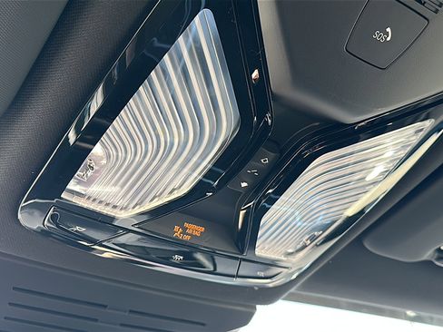 New 2026 BMW X5 xDrive40i w/ M Sport Package image 28